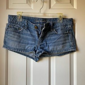 America Eagle Low Rise Shorts